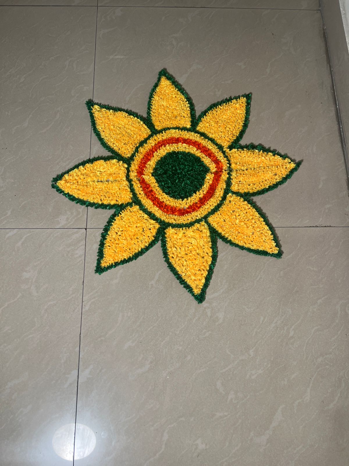 Fur Wool Sunflower Border Rangoli Pair